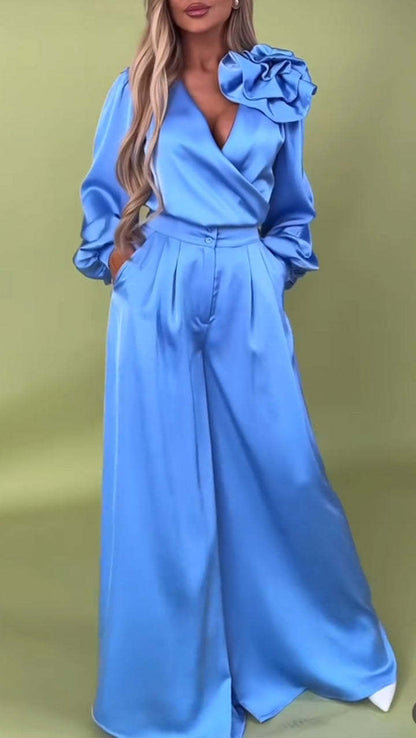 Costumes deux pièces élégants en satin à col en V pour femmes