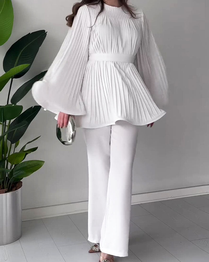 Fashion Round Neck Bat Sleeve Pleated Large Swing Top Suit