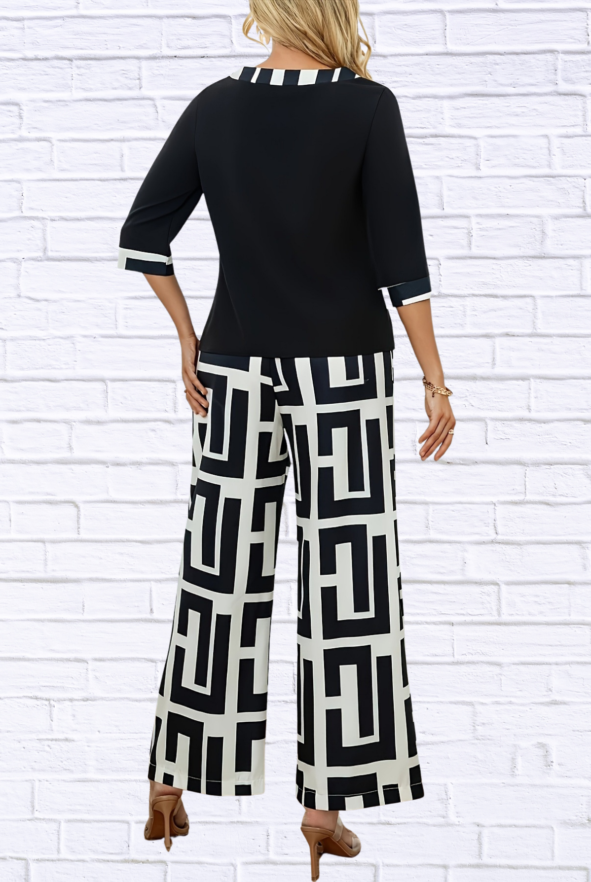Geometric Print Round Neck Top and Pants Two-Piece Set