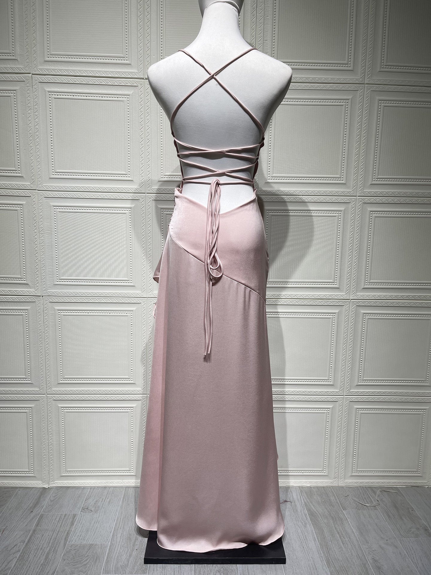 Robe longue en satin