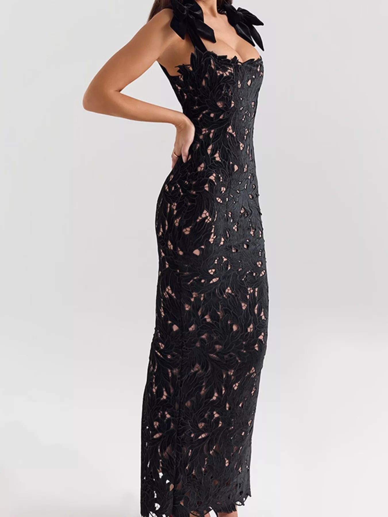 Aira's Slit Tie Shoulder Maxi Dress