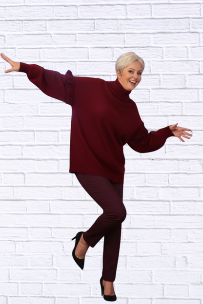 Turtleneck Dropped Shoulder Sweater – Women’s Oversized Knit Pullover for Cozy Effortless Style