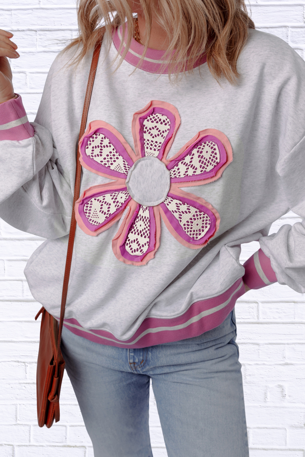 Flower Patch Contrast Trim Crew Neck Sweatshirt
