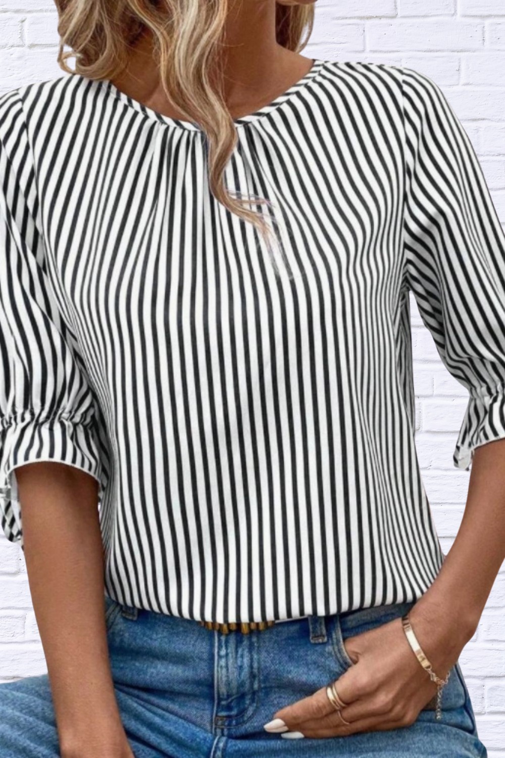 Striped Round Neck Half Sleeve Casual Blouse