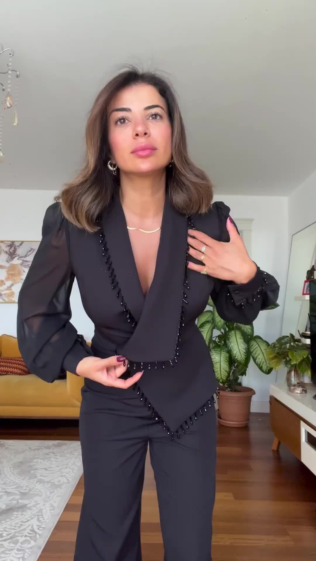 Ensemble haut en maille perlée et pantalon large pour femme