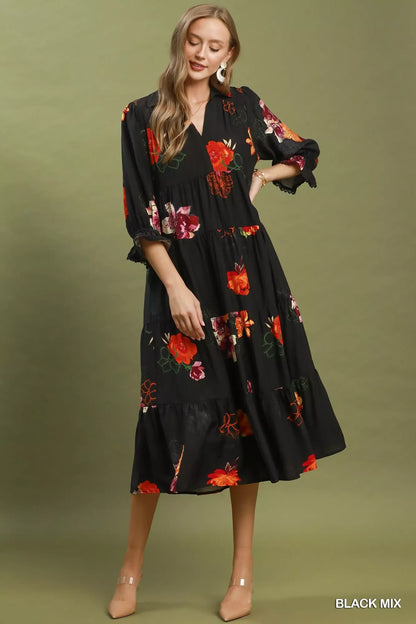 Umgee Midikleid mit Blumenmuster, Stufenrock und Puffärmeln