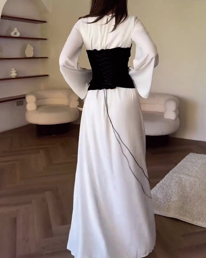 Consistent contrasting dress