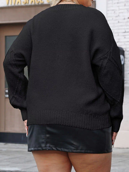 Plus Size Diamond Pattern Round Neck Sweater