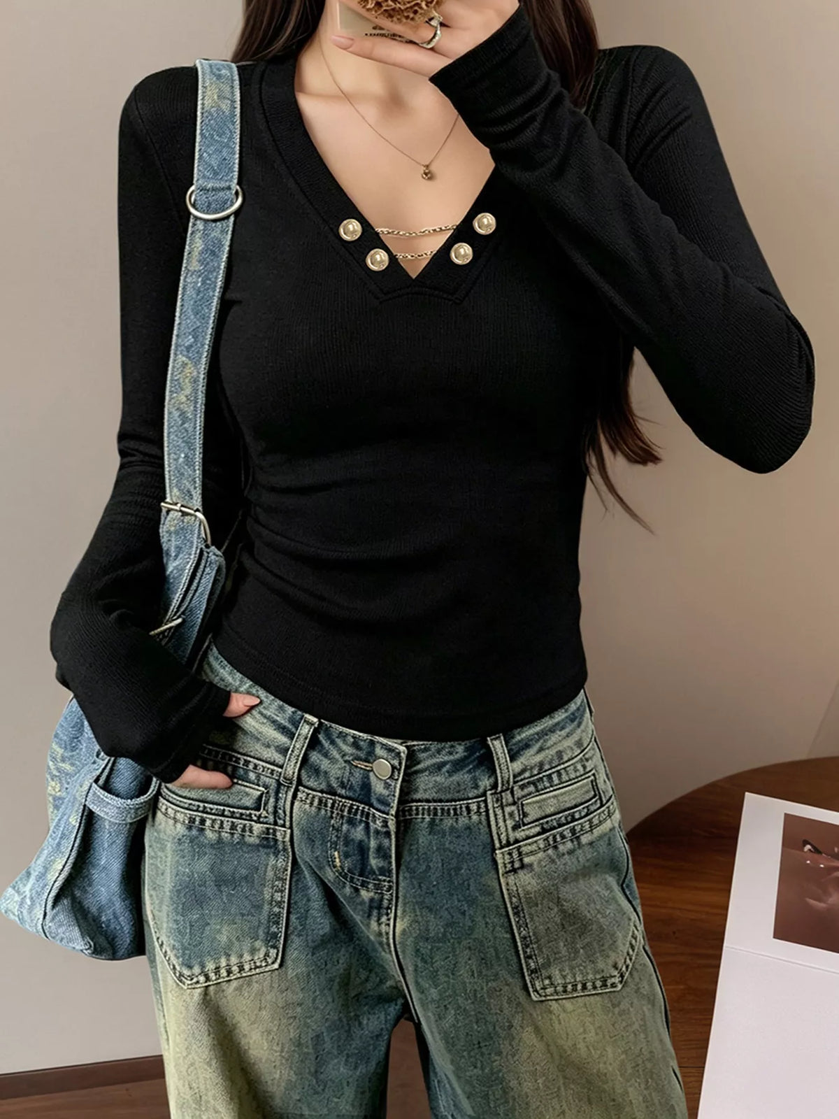 Decorative Pearl Buttons V-Neck Long Sleeve T-Shirt