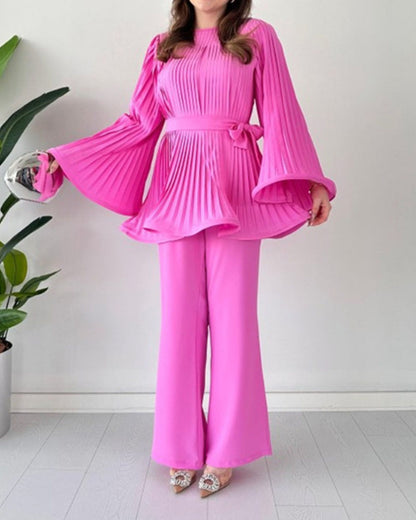 Fashion Round Neck Bat Sleeve Pleated Large Swing Top Suit