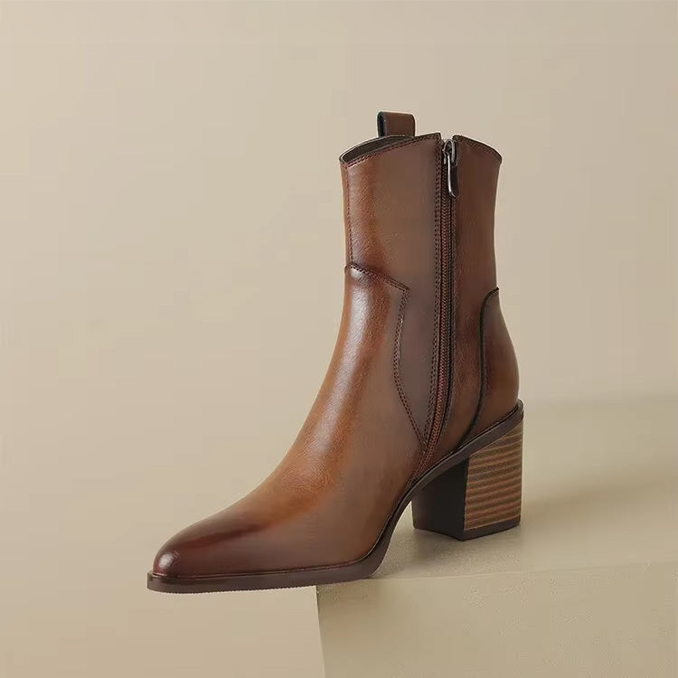 Ardora Timeless Leather Ankle Boots