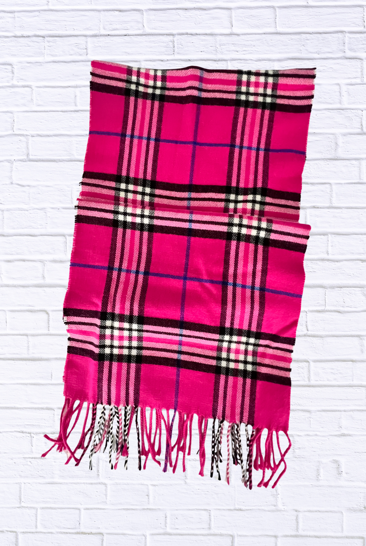 Chic Plaid Scarf – Cozy, Trendy, and Timeless Style