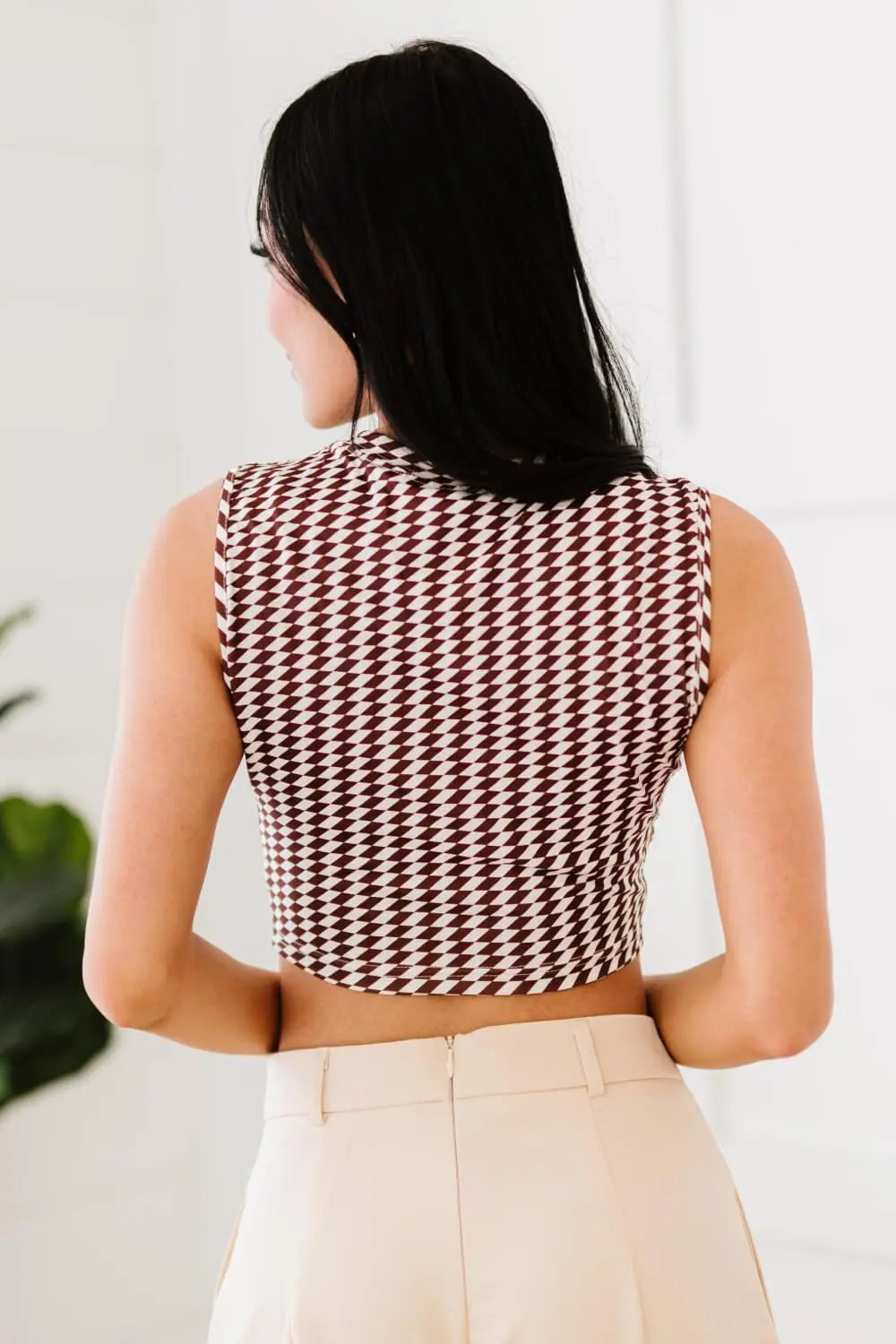 Blue Zone Planet | Retro Living Geometric Crop Top
