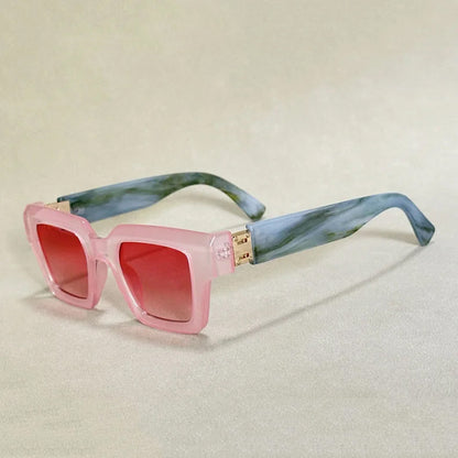 Bold Vision Retro Sunglasses