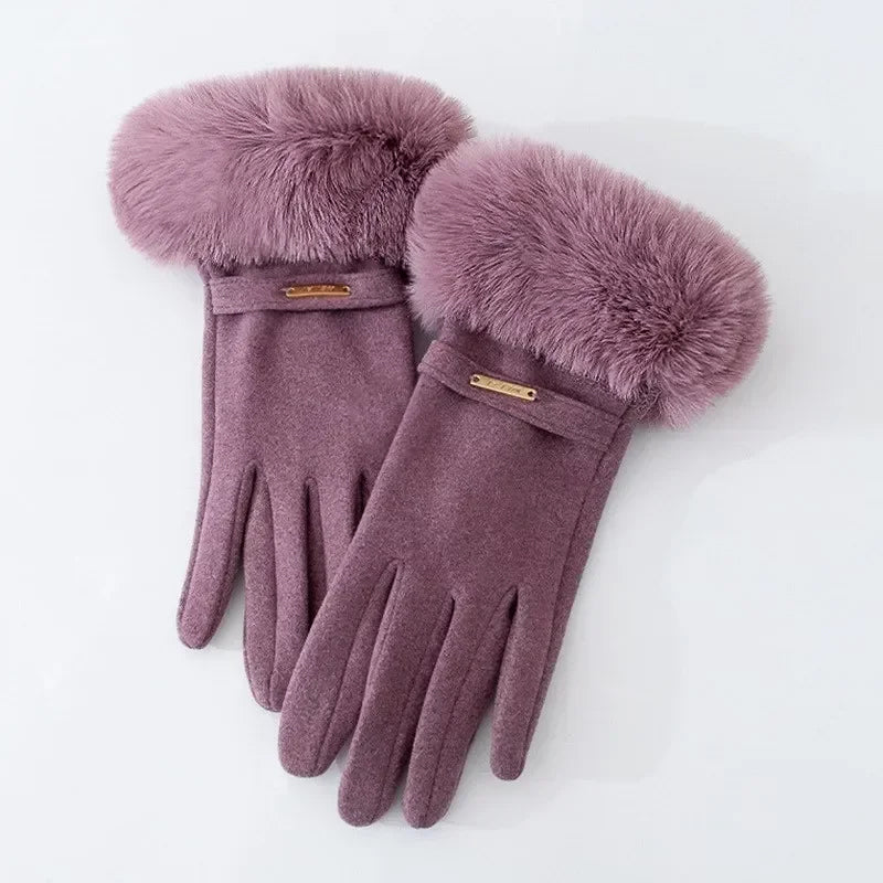 Chic Plush Cuff Winter Gloves