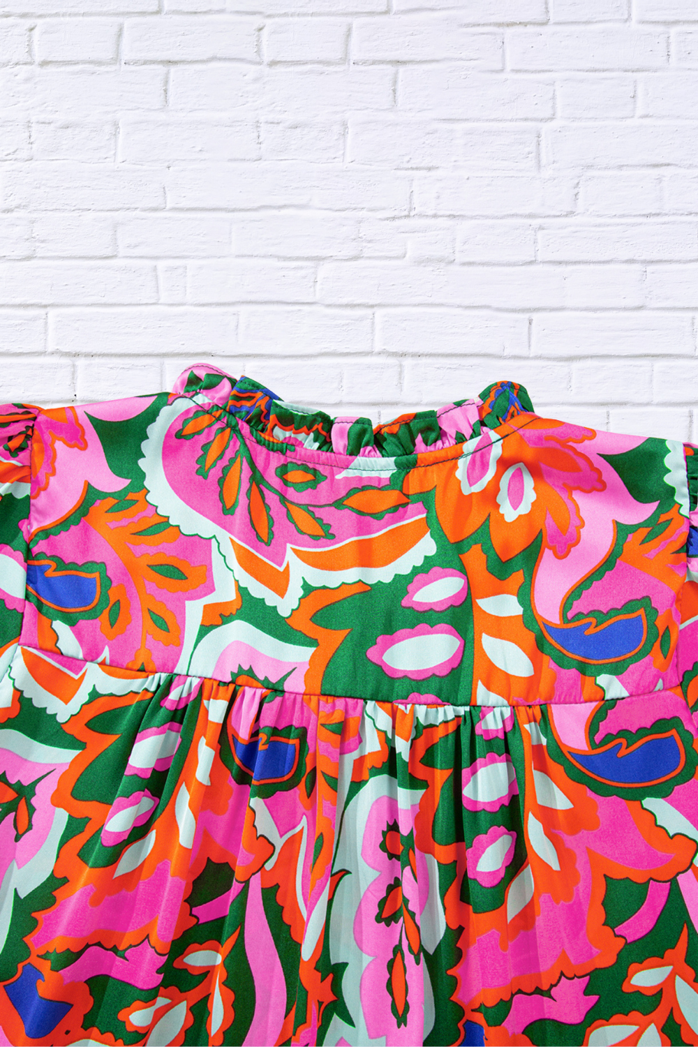 Tropical Print Short Sleeve Tie Neck Blouse – Multicolor