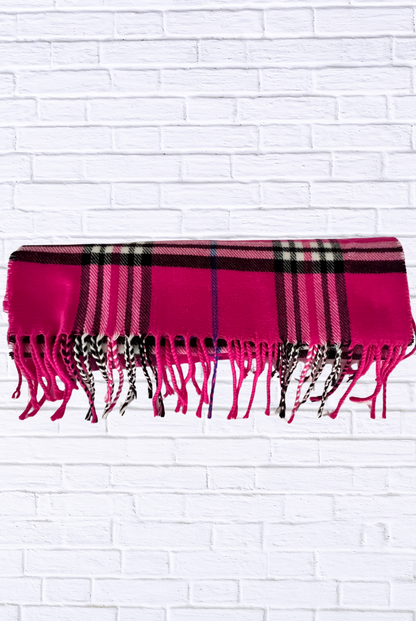 Chic Plaid Scarf – Cozy, Trendy, and Timeless Style