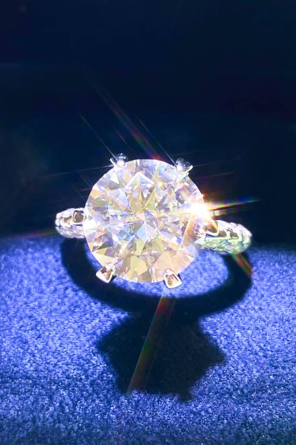 Blue Zone Planet | Forever Love Side Stone Moissanite Ring