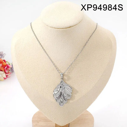 Leaf Pendant Link Chain Necklace and Earrings Sets