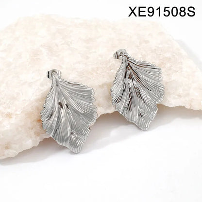 Leaf Pendant Link Chain Necklace and Earrings Sets