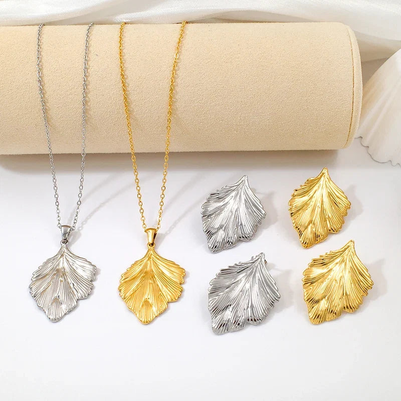 Leaf Pendant Link Chain Necklace and Earrings Sets