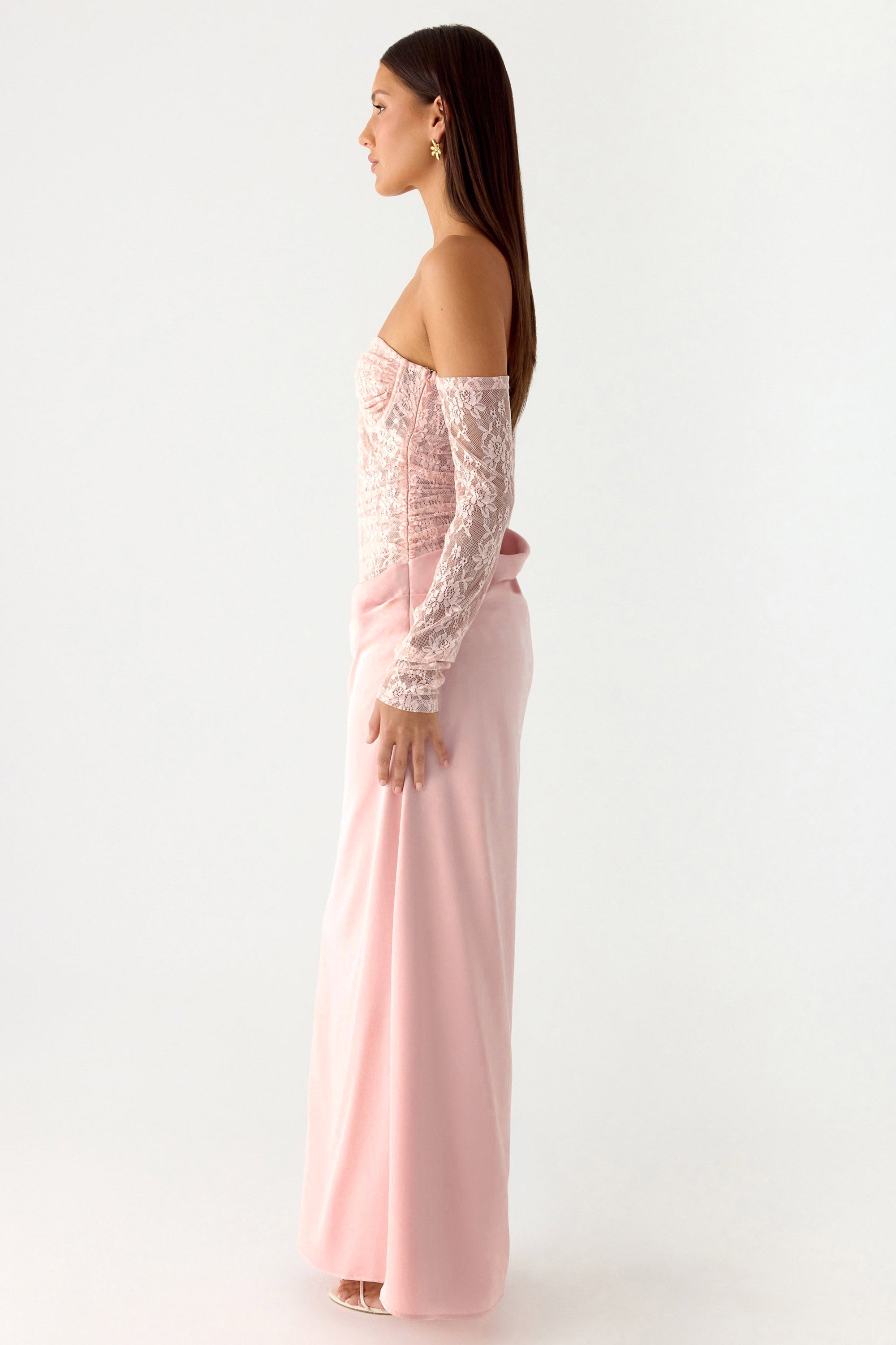 Lace Satin Sweetheart Neck Midi Dress