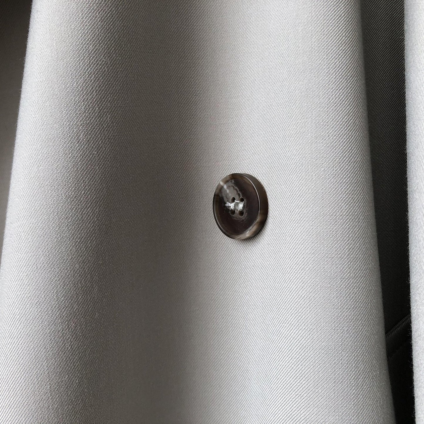 Elegant Loose-Fit Trench Coat