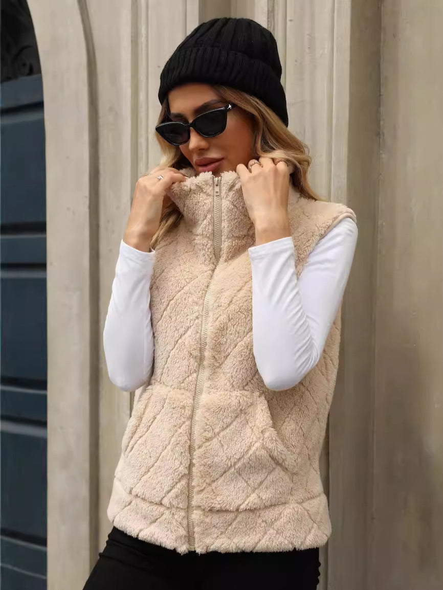 Diamond Lattice Plush Cardigan Vest