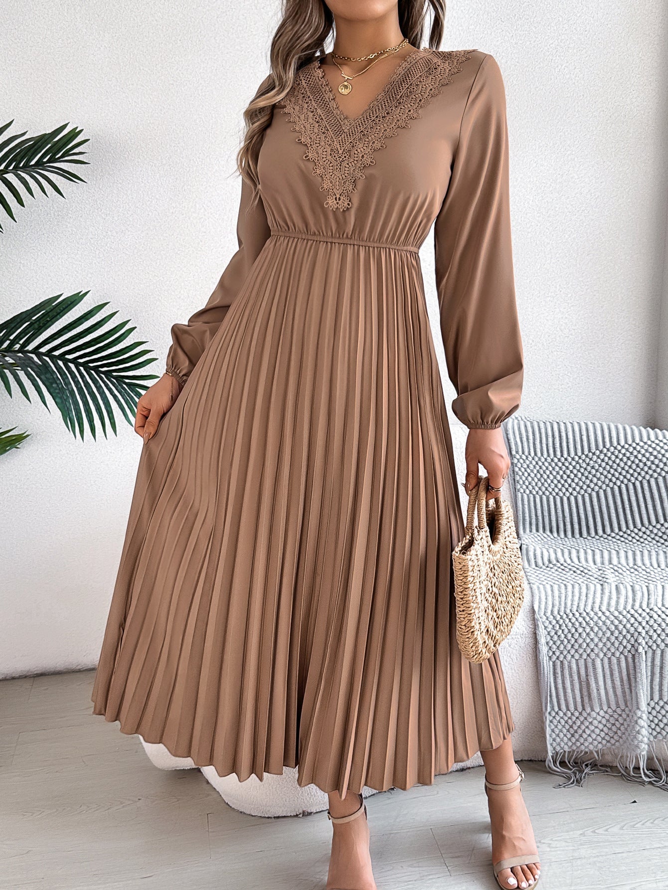 Elegant V neck Lace Pleated Versatile Dress