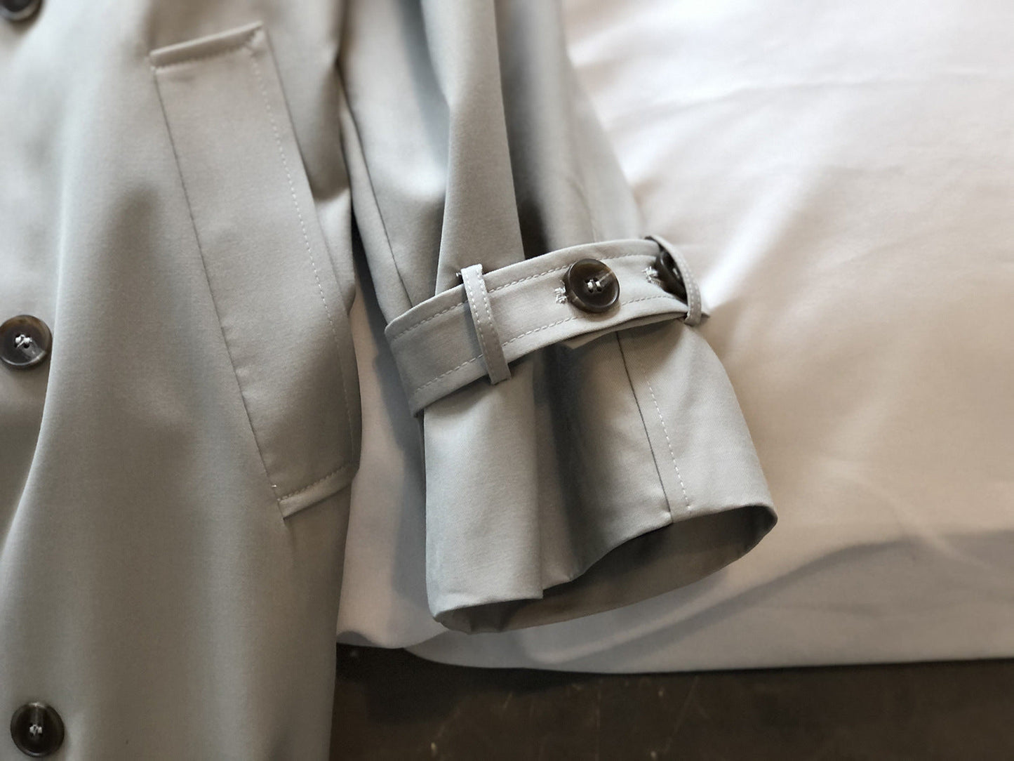 Elegant Loose-Fit Trench Coat