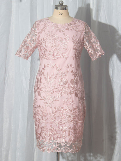 Melanie Curvy Short Sleeves Embroidered Sheath Dress