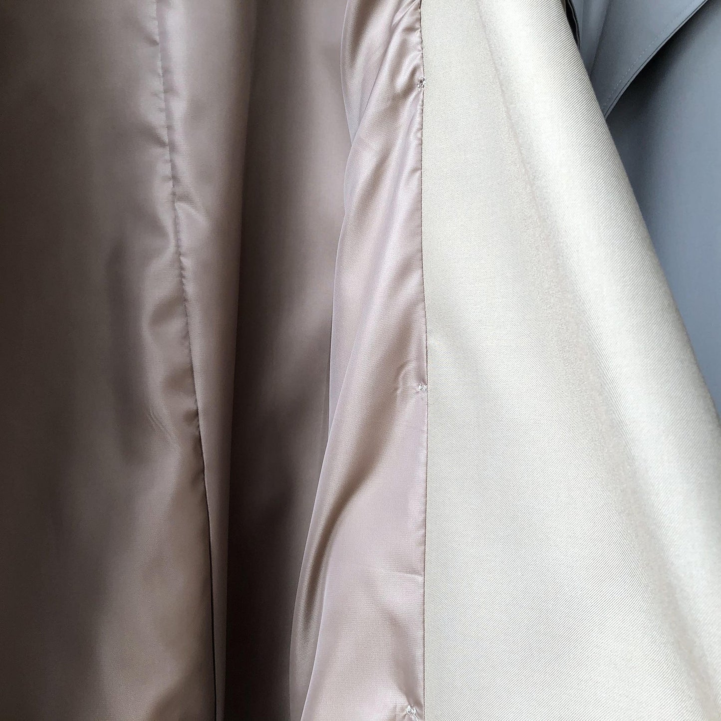 Elegant Loose-Fit Trench Coat