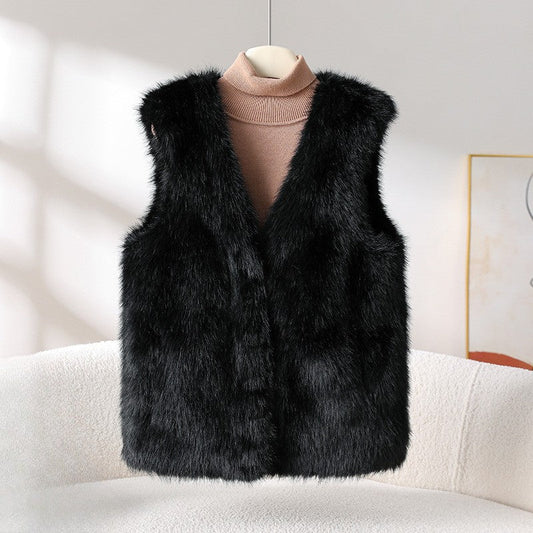 Sofia Amoretti Faux Fur Vest with V-Neckline