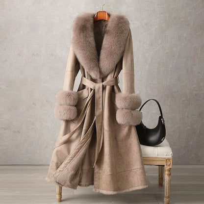 Women’s Vintage-Inspired Full-Length Coat with Faux Fur Trim