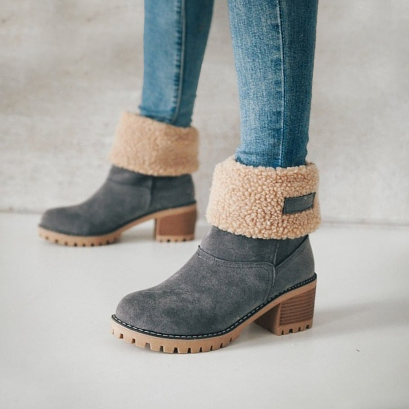 Women’s Winter Boots with Fold-Over Cuff and Chunky Heel