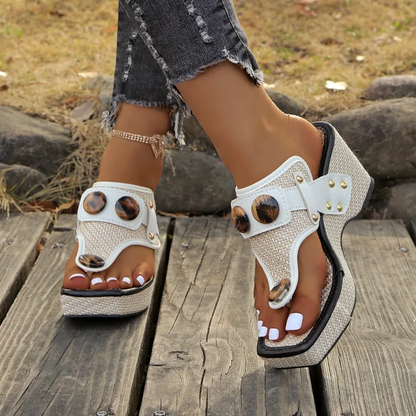 Women’s Woven Platform Sandals with Decorative Buckles