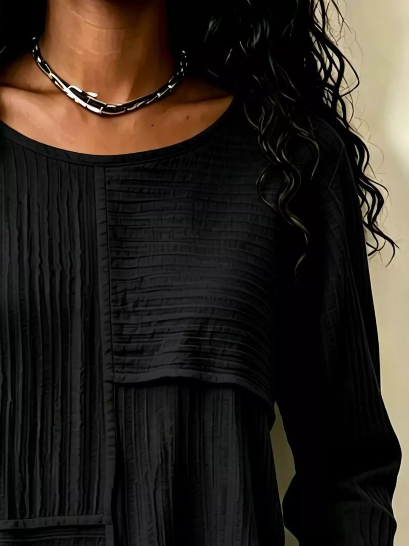 Women's Textured Patchwork Long Sleeve Top