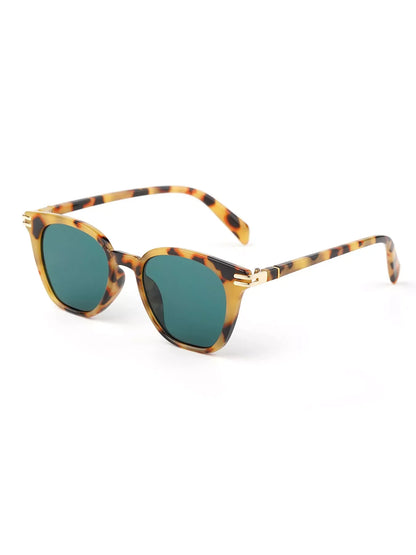 Classic Polycarbonate Sunglasses
