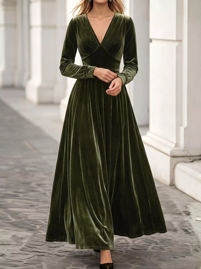 Plus Size V-Neck Long Sleeve Velvet Maxi Dress