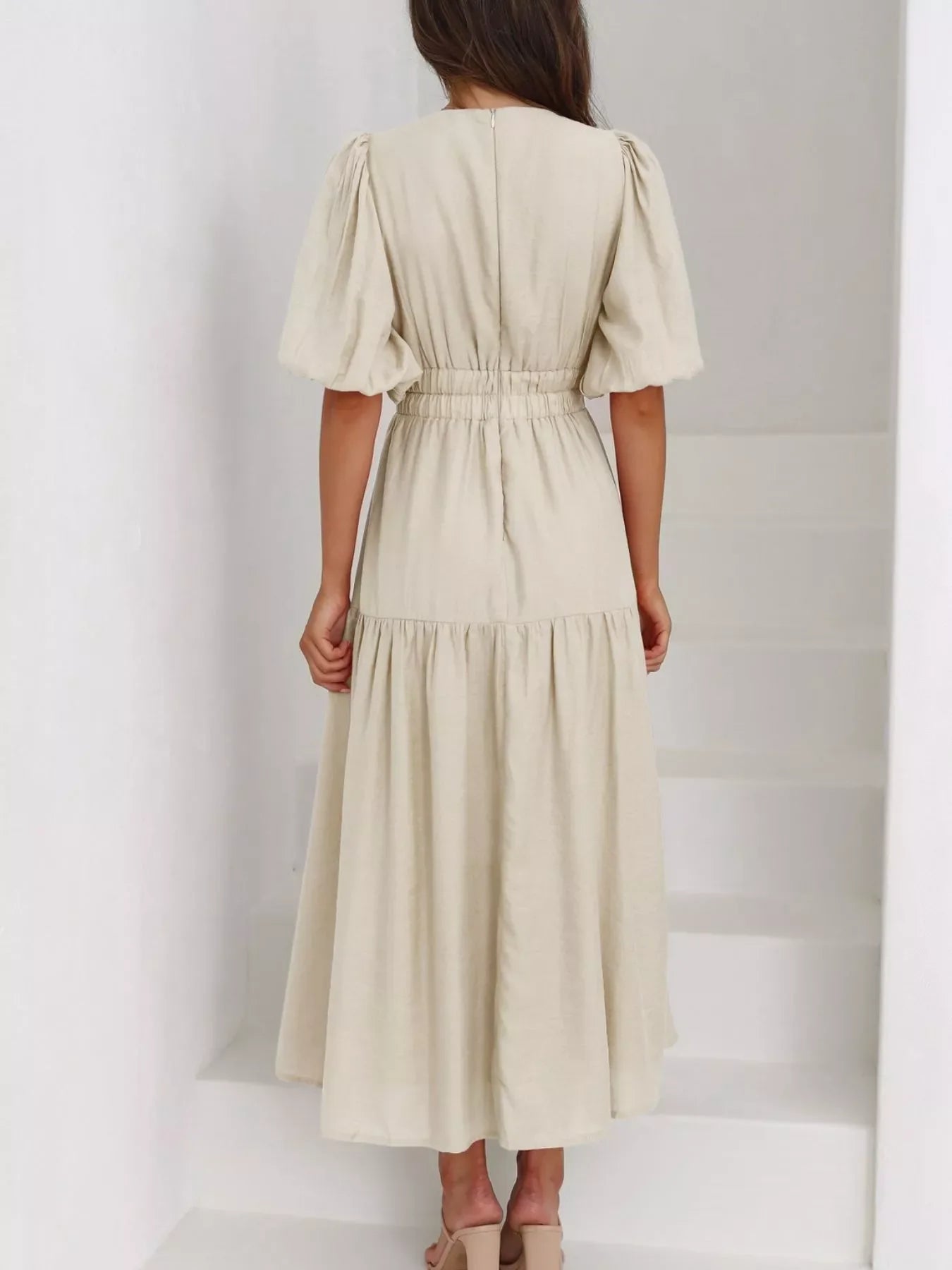 Elegant Puff Sleeve V-Neck Midi Dress