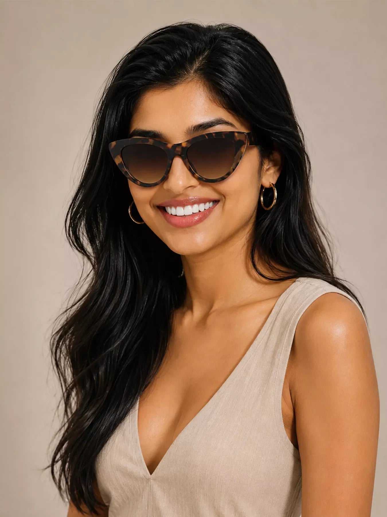 Chic Cat-Eye Sunglasses