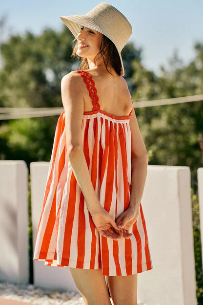 SO ME Gestreiftes Baumwoll-Minikleid mit Muschelmuster und seitlichen Taschenfutter