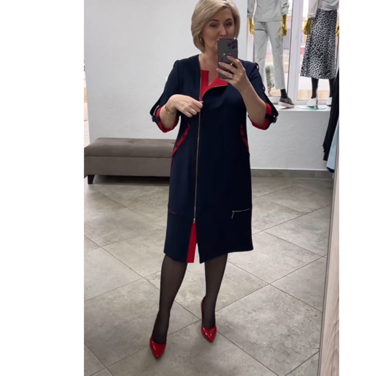 Robe longue à col ras du cou et fermeture éclair sur le côté