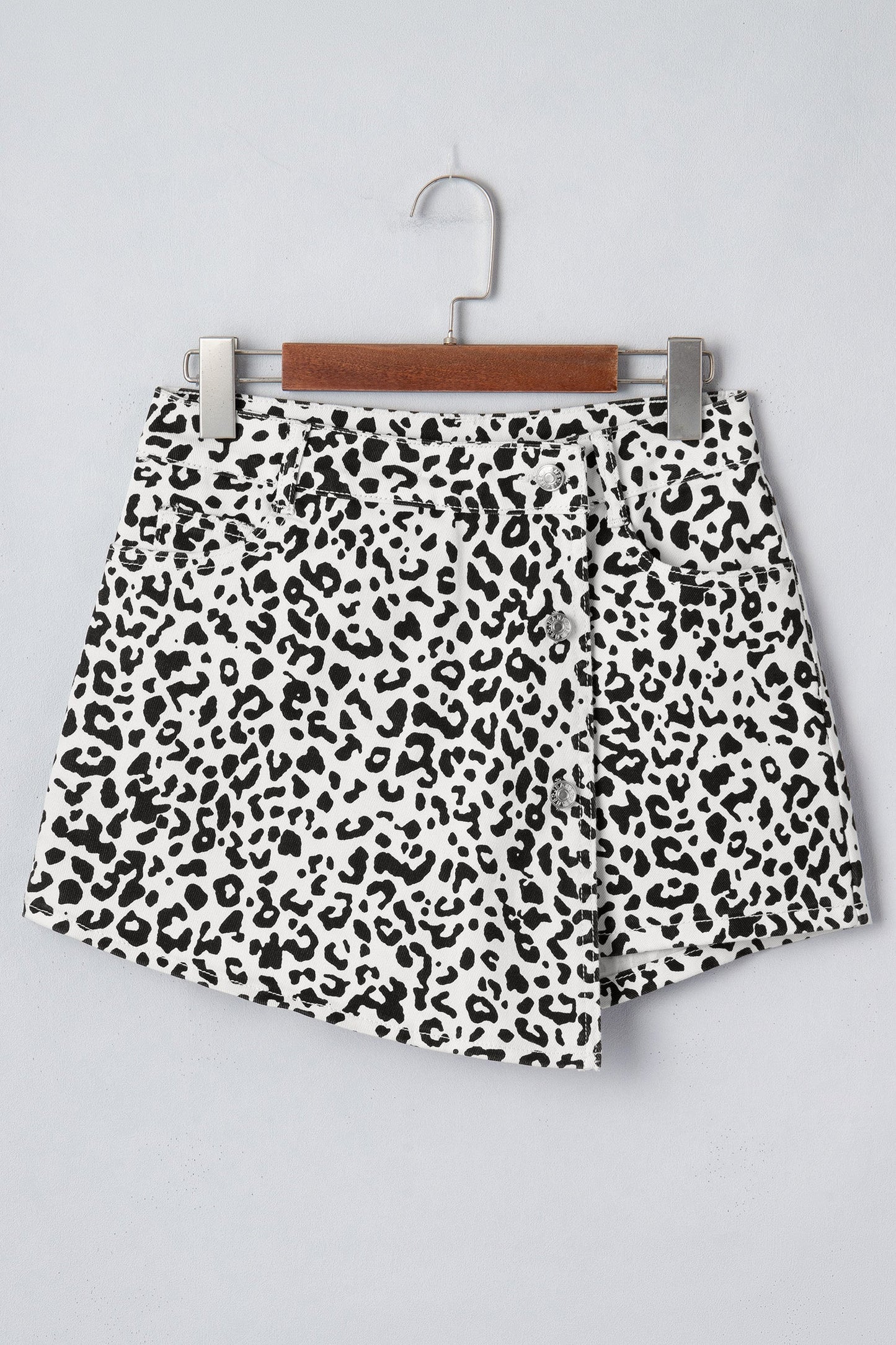 Black Leopard Print Button Overlap Denim Shorts