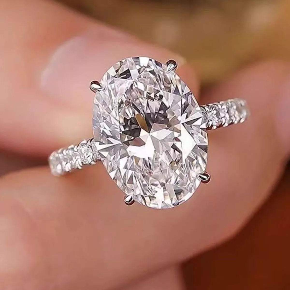 3 Karat 925 Sterling Silber Moissanit Oval Ring