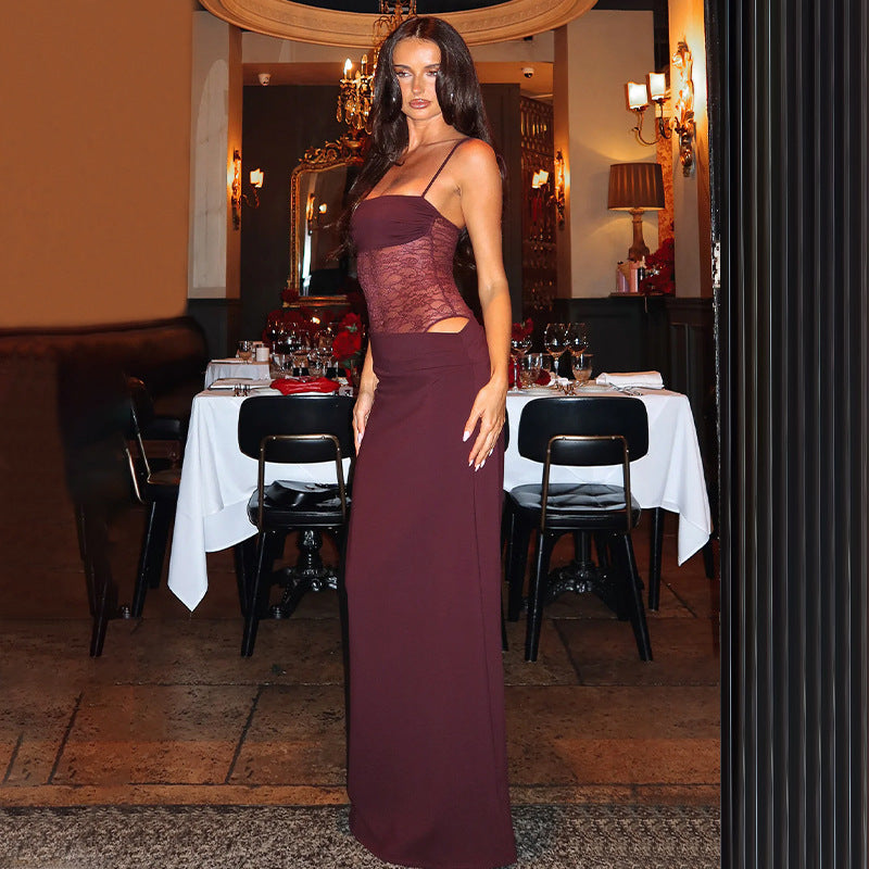 Elegantes Strapskleid mit Spitzenstickerei