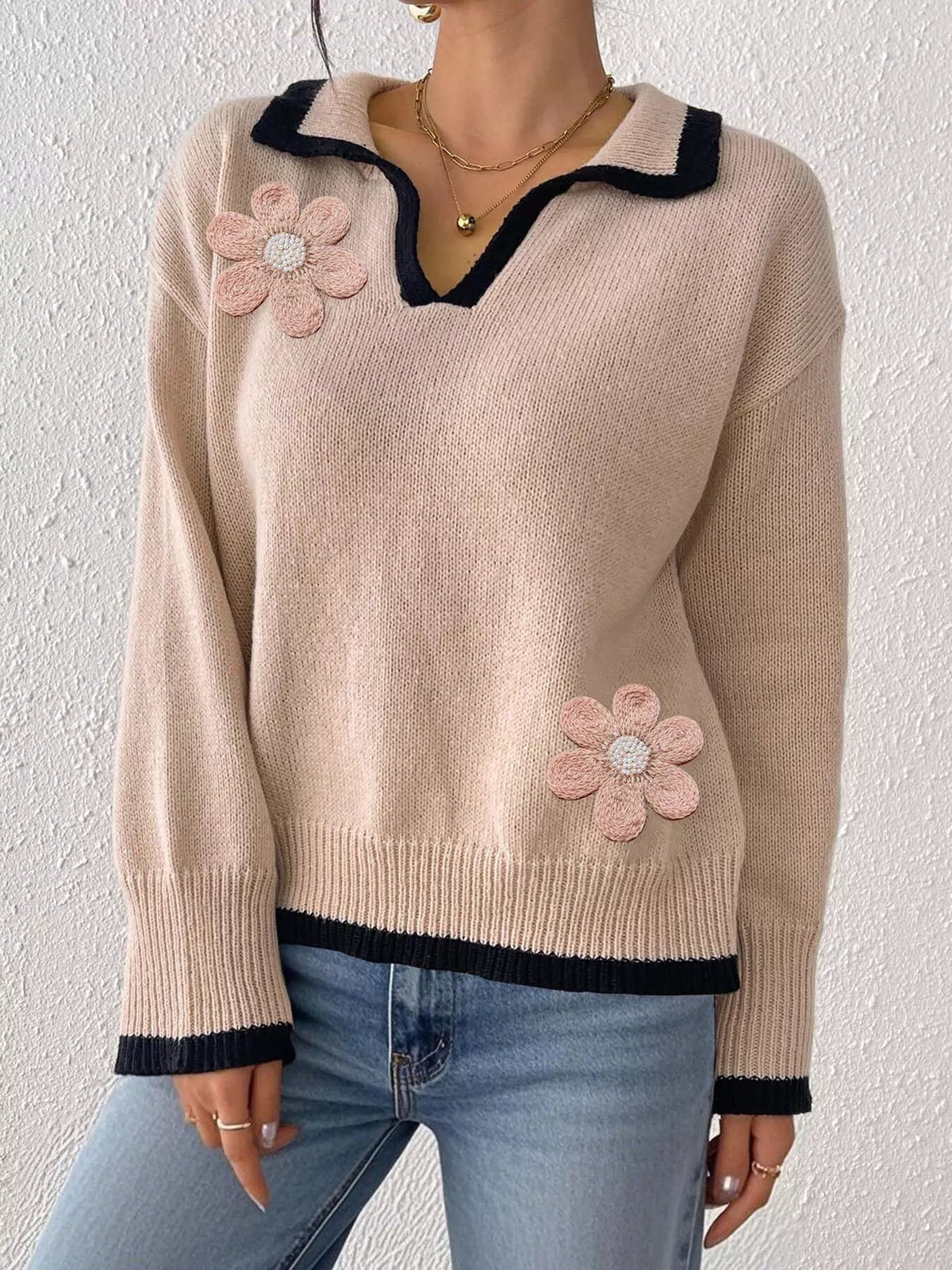 Flower Contrast Trim Dropped Shoulder Sweater