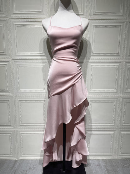 Robe longue en satin